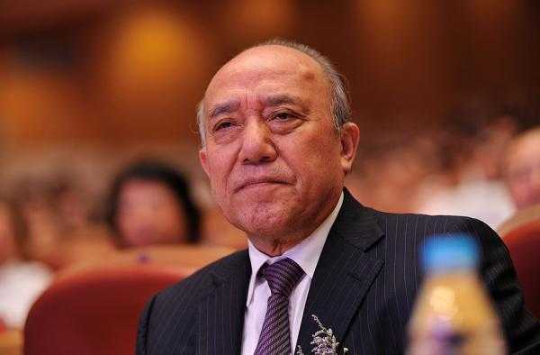 新疆第一代企业家教父（新疆第一代企业家教父是谁）